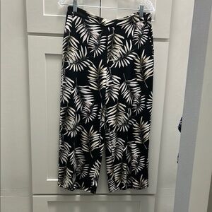 Black and Cream Leaf Print Skirt